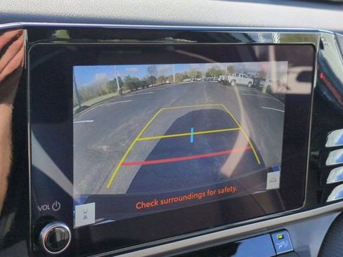 Certified 2025 Toyota Camry SE image 12