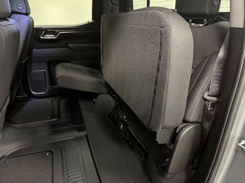 Certified 2025 Chevrolet Silverado 1500 LT Trail Boss w/ Convenience Package II AWD/4WD image 18