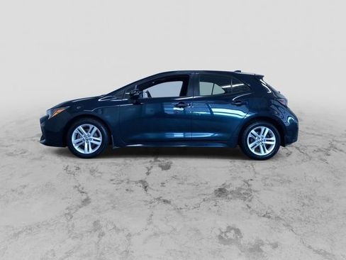 Used 2022 Toyota Corolla SE w/ SE Preferred Package FWD image 6