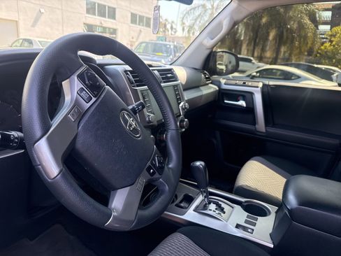 Used 2020 Toyota 4Runner SR5 RWD image 9