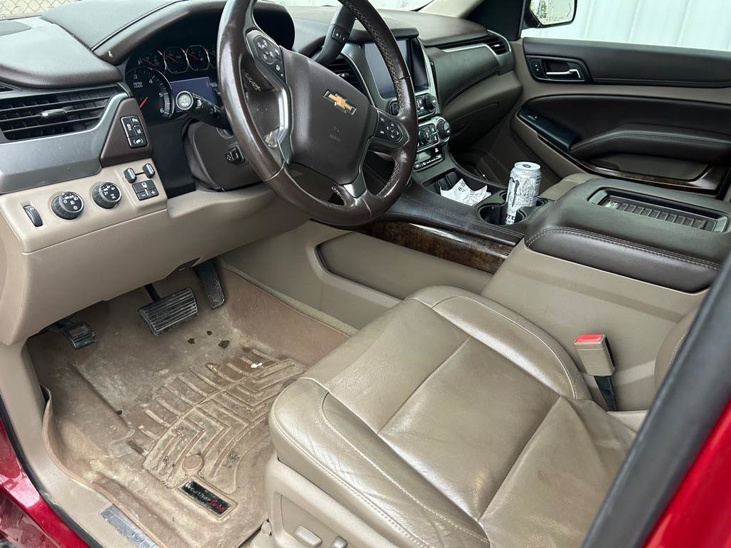 Used 2015 Chevrolet Suburban LT w/ Luxury Package AWD/4WD image 8