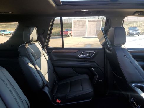 Certified 2021 Chevrolet Tahoe High Country w/ Premium Package image 34