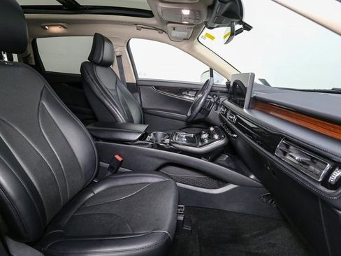 Used 2021 Lincoln Nautilus Reserve w/ Cargo Utility Package image 16