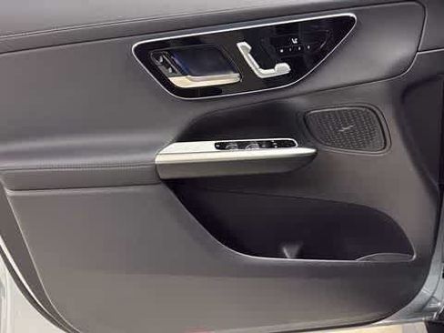Certified 2026 Mercedes-Benz GLC 300 4MATIC image 13
