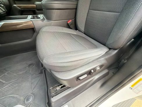 Used 2020 Chevrolet Silverado 1500 RST AWD/4WD image 21