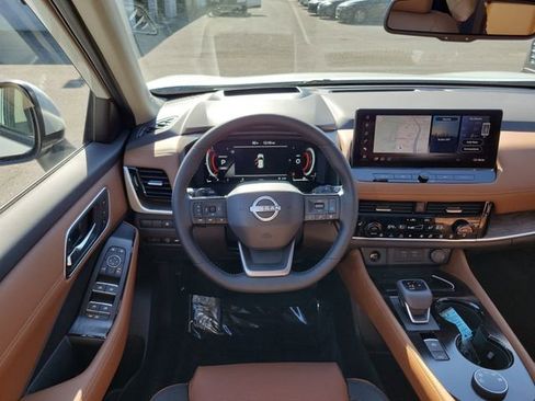 New 2026 Nissan Rogue Platinum w/ Platinum Premium Package image 23