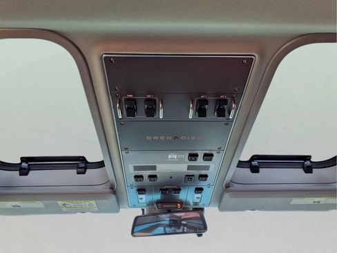 Used 2025 INEOS Grenadier AWD/4WD image 16