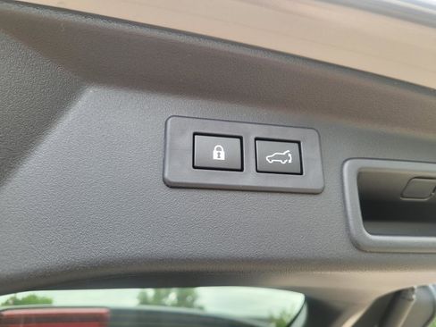 New 2026 Subaru Outback Touring XT AWD/4WD image 19