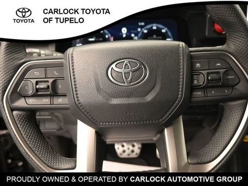 Used 2024 Toyota Tacoma TRD Sport w/ TRD Sport Premium Package image 19