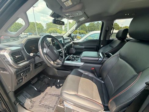 Used 2022 Ford F150 Lariat w/ Max Trailer Tow Package AWD/4WD image 9