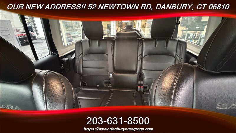 Used 2021 Jeep Wrangler Unlimited Sahara w/ Cold Weather Group AWD/4WD image 13