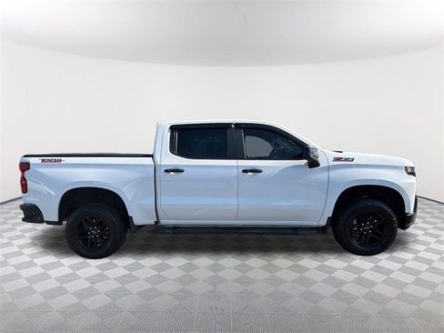 Used 2019 Chevrolet Silverado 1500 LT Trail Boss image 4