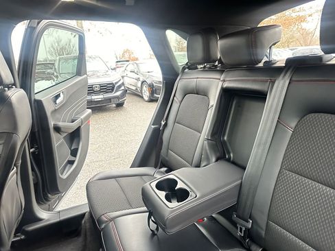 Used 2025 Ford Escape ST-Line image 26