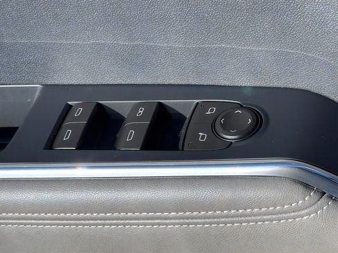 Used 2026 GMC Acadia Elevation FWD image 19