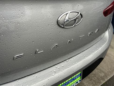 Used 2020 Hyundai Elantra Value Edition w/ Cargo Package (C1) image 31