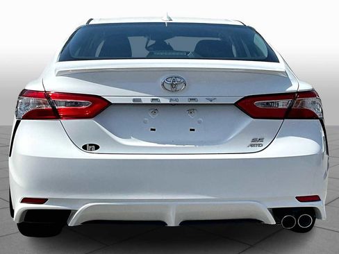Used 2025 Toyota Camry LE w/ Convenience Package image 5