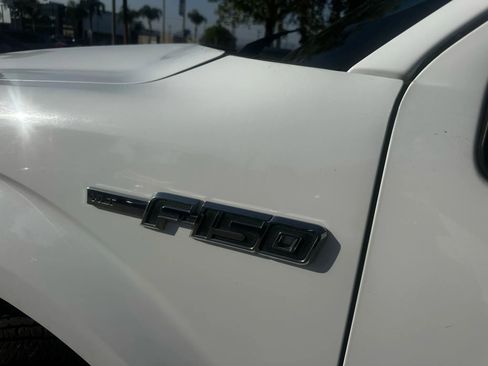 Used 2013 Ford F150 XLT w/ Trailer Tow Pkg image 19