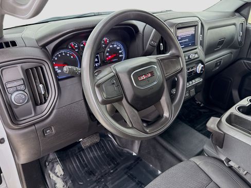 Used 2022 GMC Sierra 1500 Pro w/ Trailering Package image 9