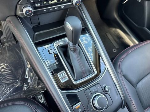 New 2025 MAZDA CX-5 Carbon Edition image 14