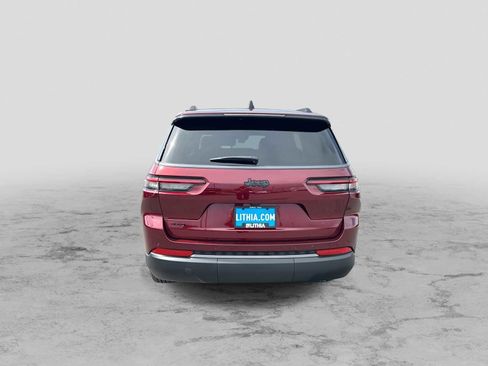 New 2026 Jeep Grand Cherokee L 4WD image 7
