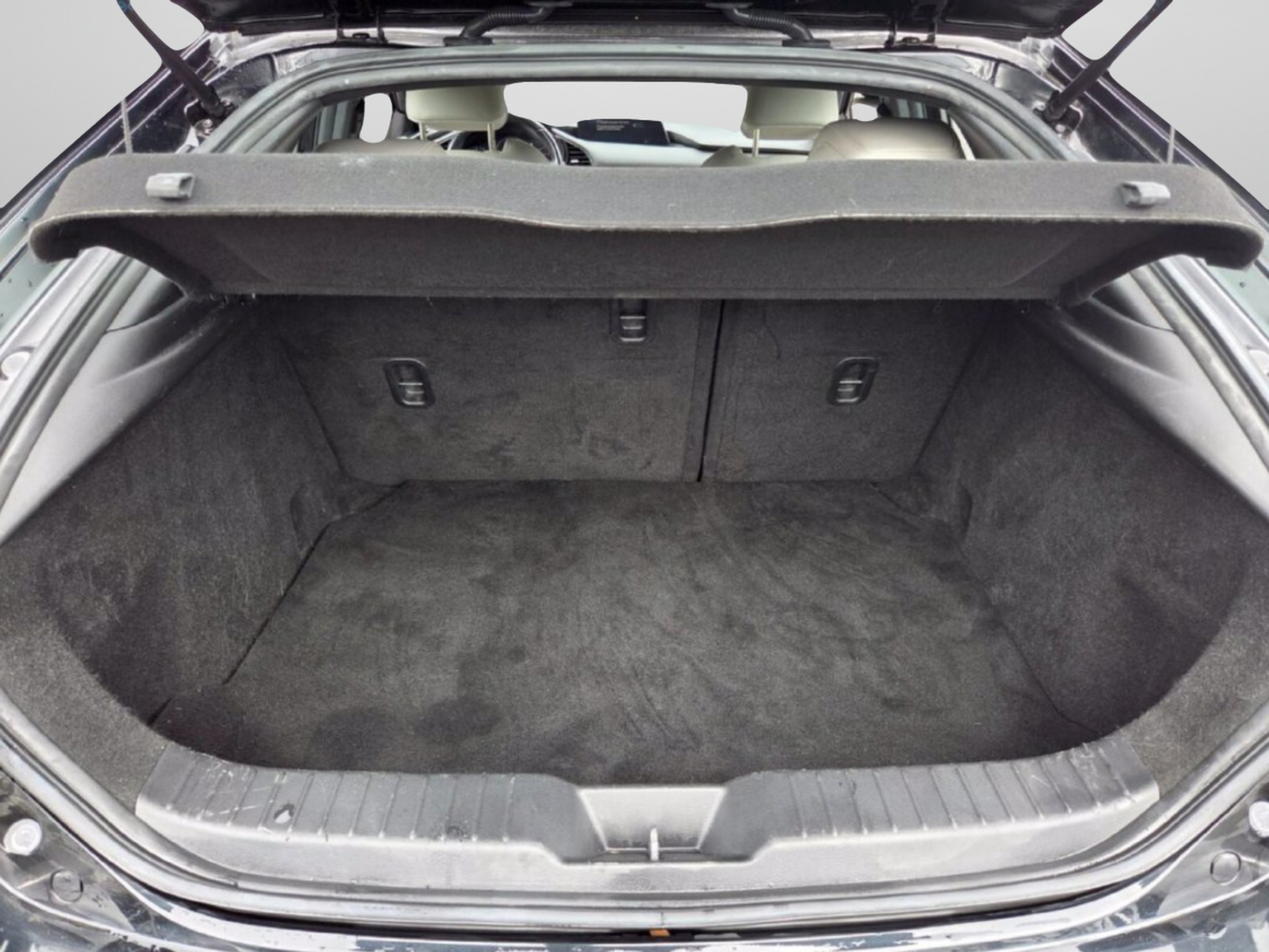 Used 2019 MAZDA MAZDA3 AWD Hatchback w/ Preferred Pkg image 13