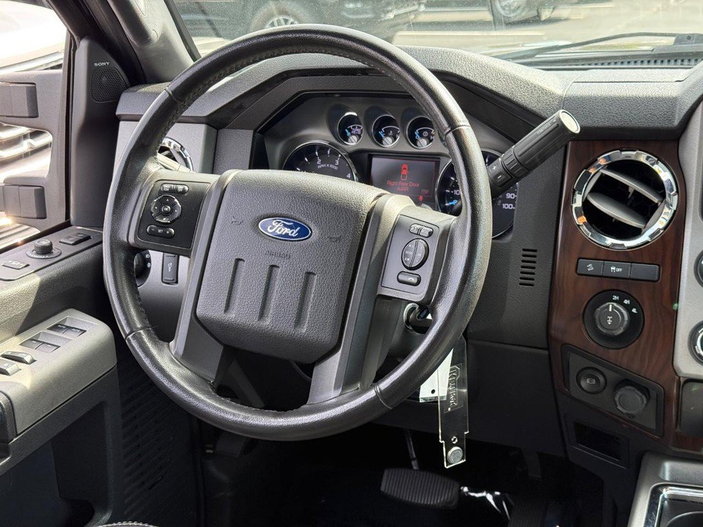 Used 2016 Ford F350 Lariat w/ Lariat Ultimate Package AWD/4WD image 13