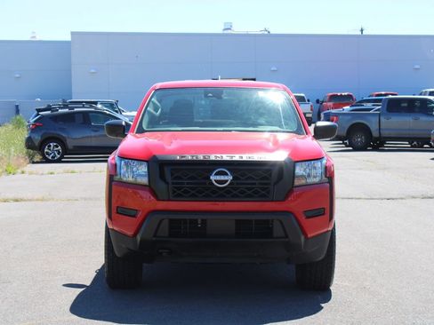 Used 2024 Nissan Frontier S w/ Technology Package AWD/4WD image 9