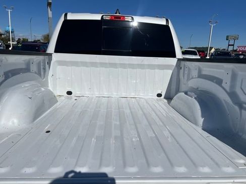 Used 2019 RAM 1500 Laramie image 14