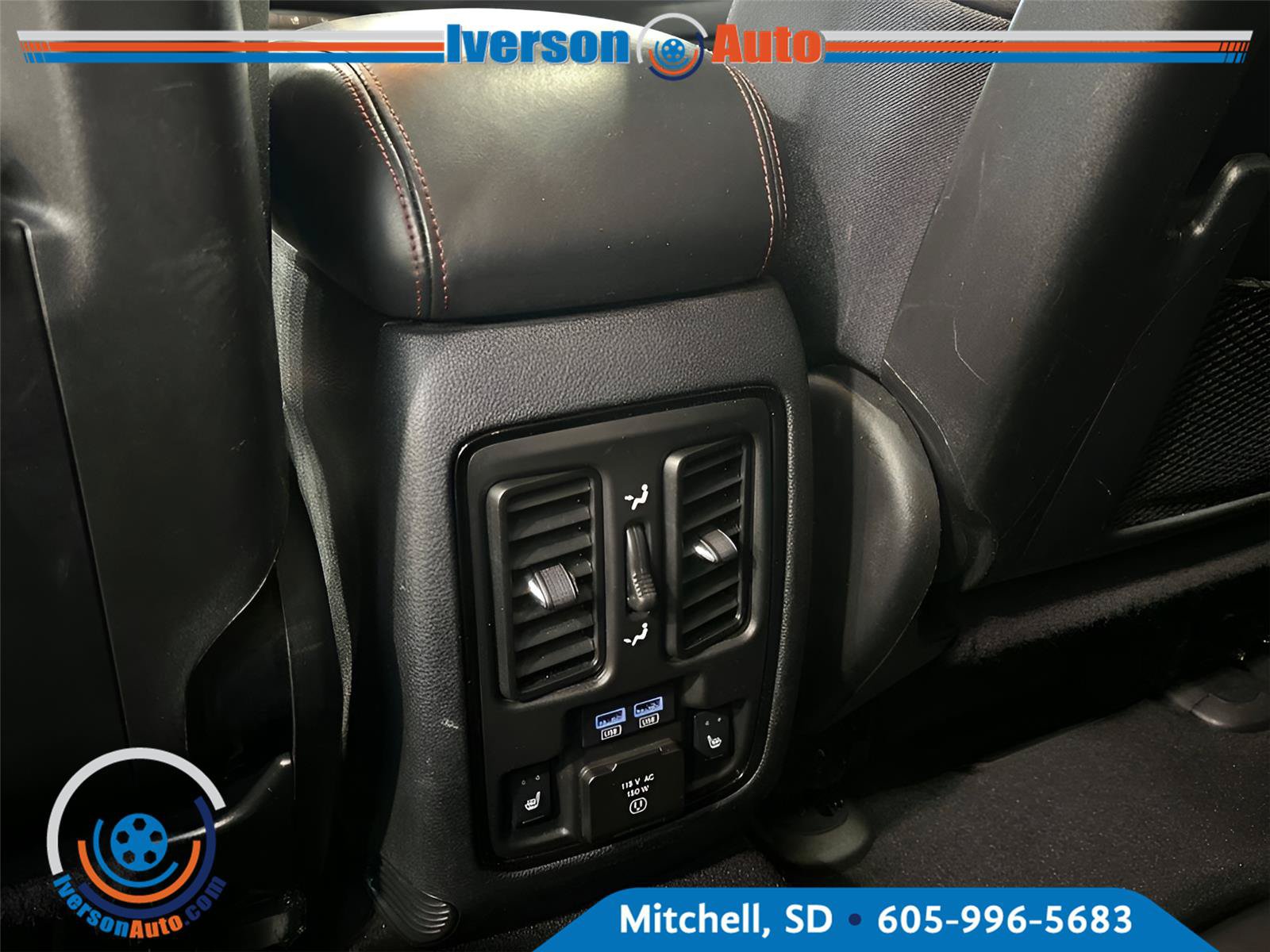 Used 2024 Dodge Durango GT AWD/4WD image 32