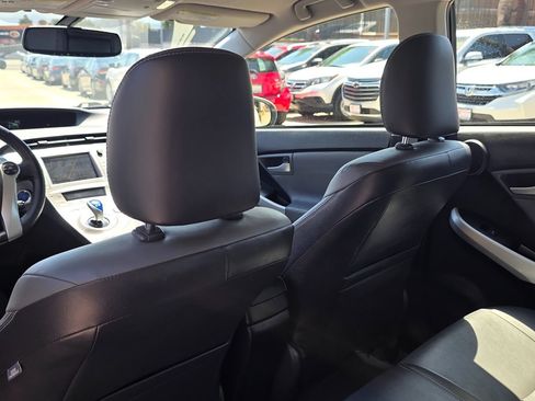 Used 2014 Toyota Prius Prime Advanced FWD image 24