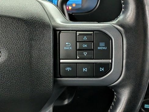 Used 2023 Ford F250 Lariat w/ Black Appearance Package image 32