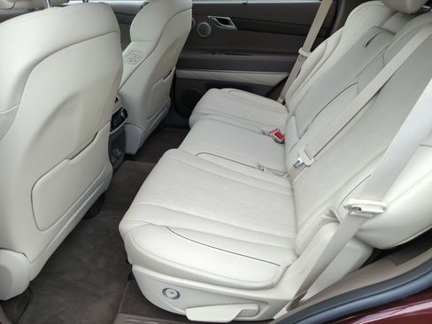 Used 2021 Genesis GV80 2.5T w/ Prestige Package 05 RWD image 19