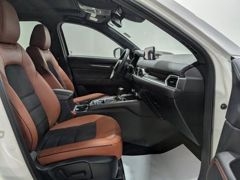 Certified 2024 MAZDA CX-5 Carbon Edition image 20