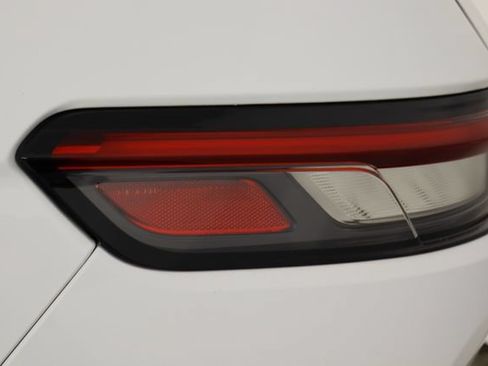 Used 2023 Jeep Grand Cherokee L Laredo AWD/4WD image 36