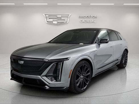 New 2026 Cadillac Lyriq V w/ LPO, Floor Liner Package image 7