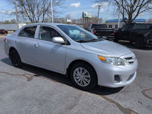Used 2013 Toyota Corolla L image 7