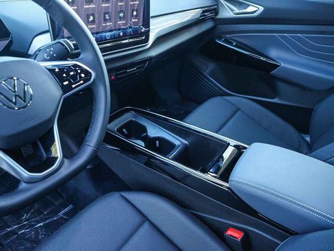 New 2025 Volkswagen ID.4 Pro S image 29
