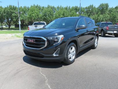 Used 2021 GMC Terrain SLE w/ Driver Convenience Package