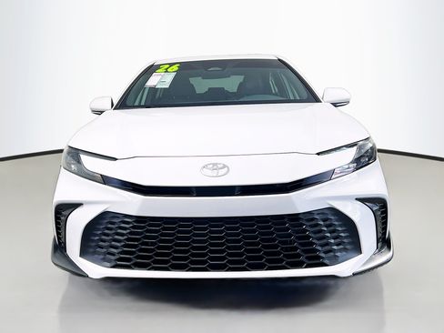 Used 2026 Toyota Camry SE FWD image 11