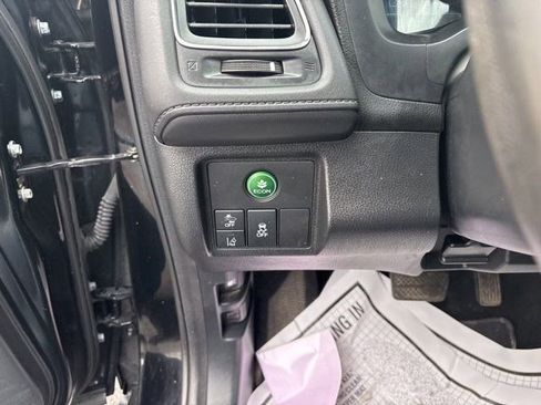 Used 2022 Honda HR-V EX image 19