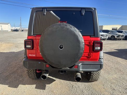Used 2018 Jeep Wrangler Unlimited Rubicon image 6