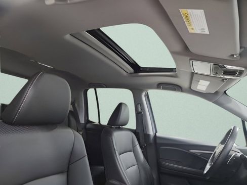 Used 2023 Honda Ridgeline RTL image 8