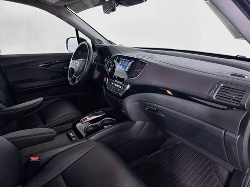 Used 2021 Honda Pilot Touring image 29