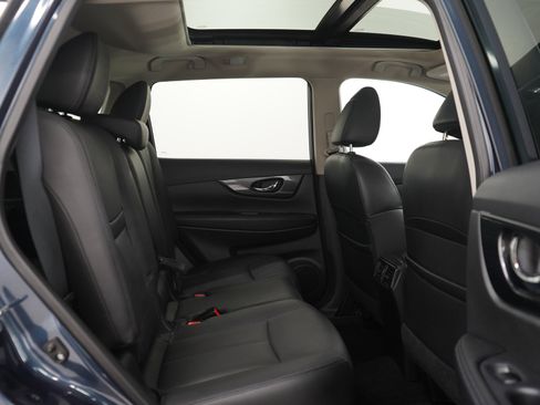 Used 2014 Nissan Rogue SL w/ SL Premium Package AWD/4WD image 12