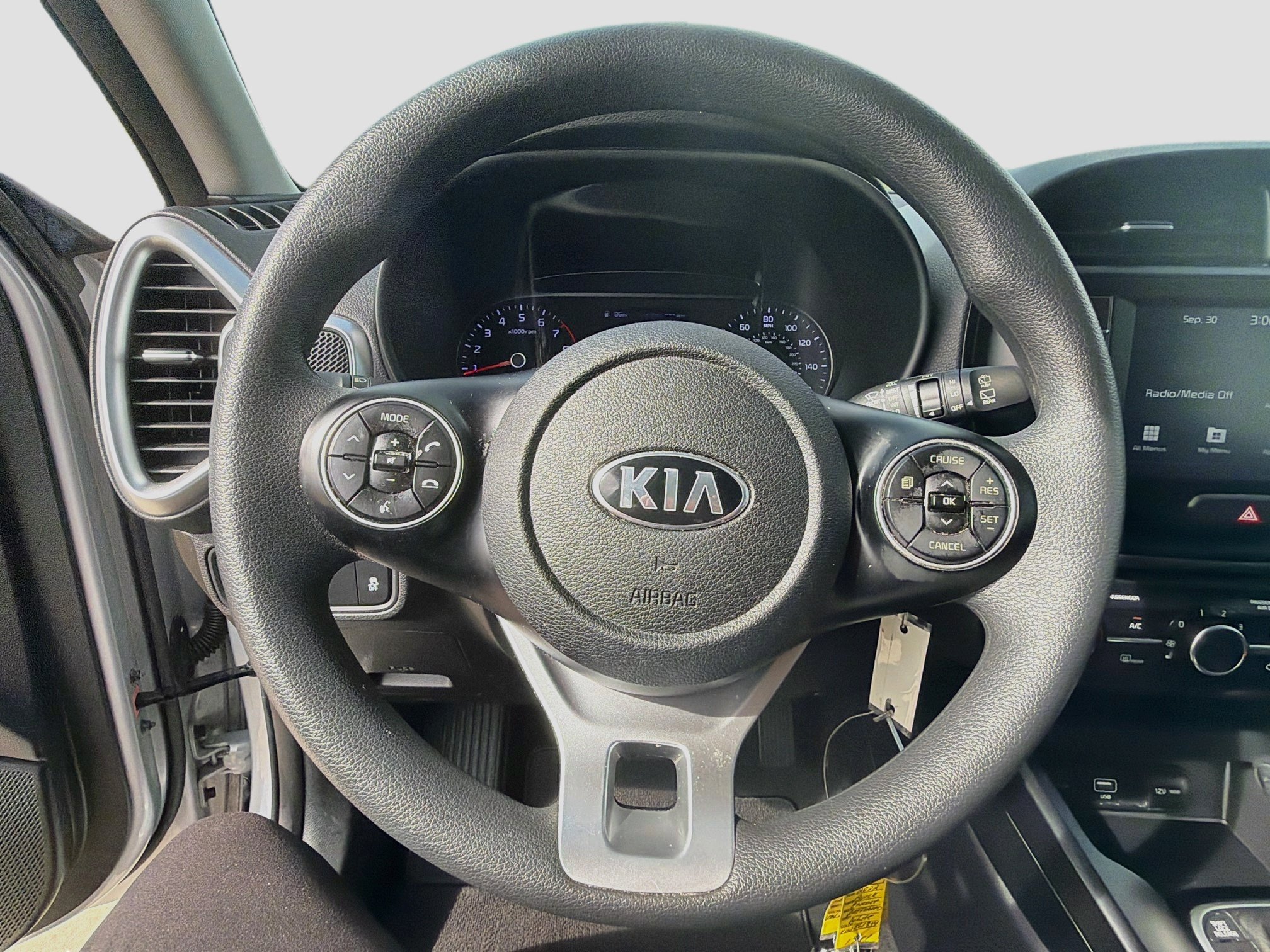 Used 2021 Kia Soul LX FWD image 14