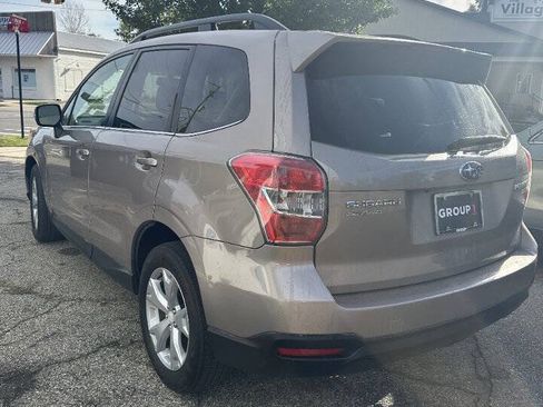 Used 2014 Subaru Forester 2.5i Touring AWD/4WD image 5