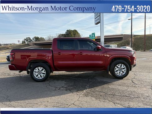 Used 2022 Nissan Frontier SV image 4