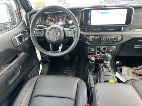 New 2026 Jeep Wrangler Unlimited Rubicon image 22