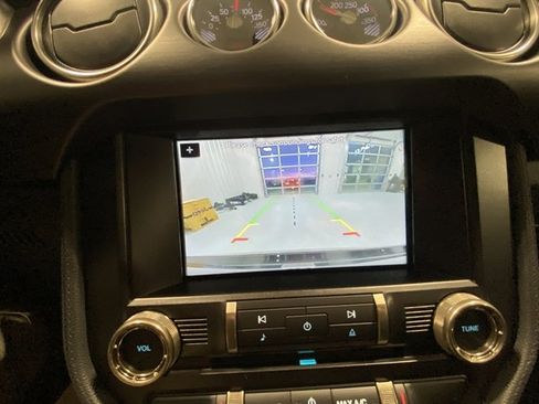 Used 2018 Ford Mustang Shelby GT350 w/ Electronics Package image 28