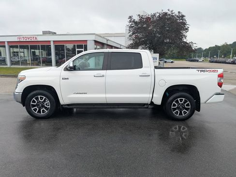 Used 2018 Toyota Tundra Limited w/ Limited Premium Package AWD/4WD image 2